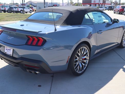 New 2025 Ford Mustang GT Premium image 5