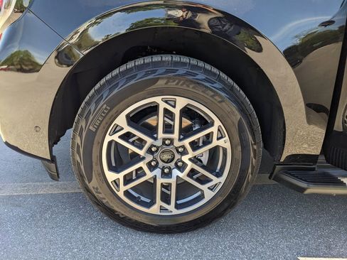 Used 2025 Ford Expedition Max Active image 36