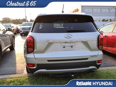 Used 2022 Hyundai Palisade SEL FWD image 17
