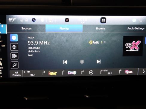 Used 2026 Jeep Gladiator Mojave AWD/4WD image 49