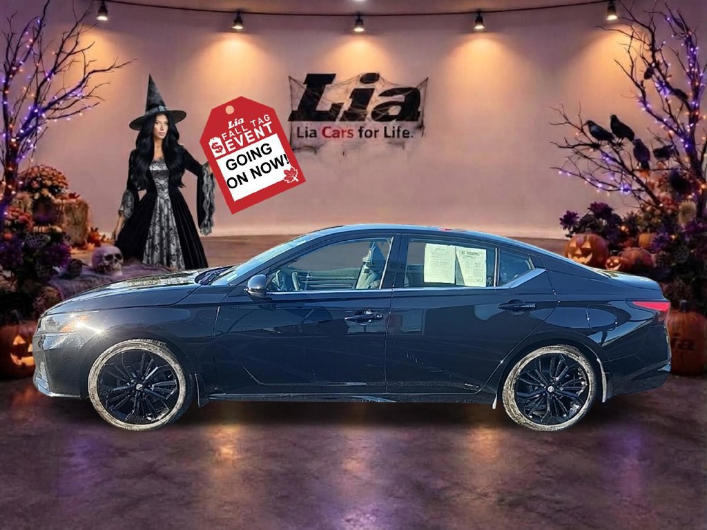 Certified 2023 Nissan Altima 2.5 SR FWD image 7