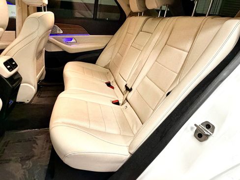 Certified 2024 Mercedes-Benz GLE 350 4MATIC image 39
