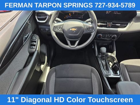 Used 2024 Chevrolet TrailBlazer LT FWD image 16