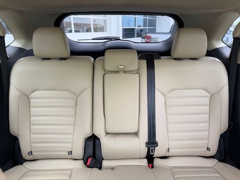 Used 2023 Ford Edge SEL w/ Convenience Package AWD/4WD image 16