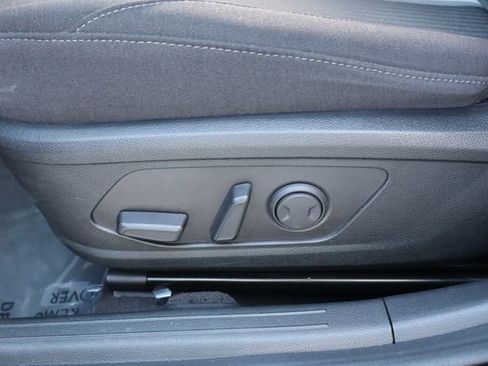 Used 2023 Hyundai Sonata SEL image 11