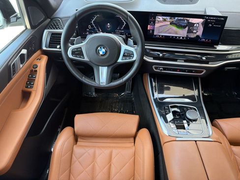 Used 2025 BMW X5 sDrive40i w/ M Sport Package RWD image 28