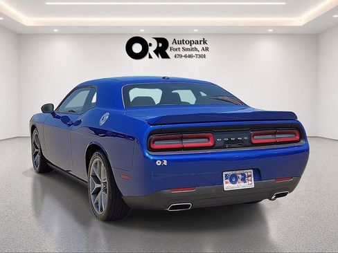 Used 2022 Dodge Challenger GT RWD image 4