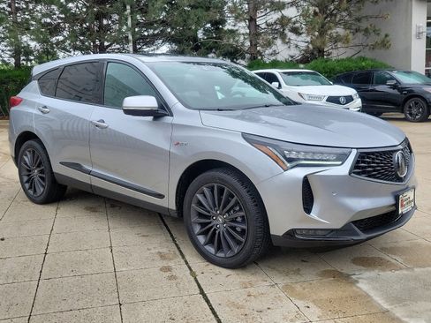 Used 2023 Acura RDX A-Spec image 2