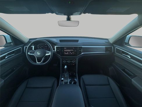 Used 2023 Volkswagen Atlas SE image 5