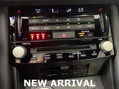 Used 2022 Lexus IS 350 F Sport image 14