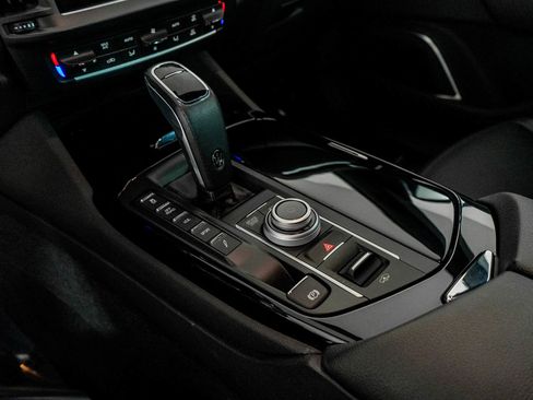 Used 2022 Maserati Levante Modena image 20