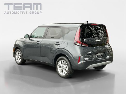 Used 2024 Kia Soul LX w/ Option Group 015 image 5
