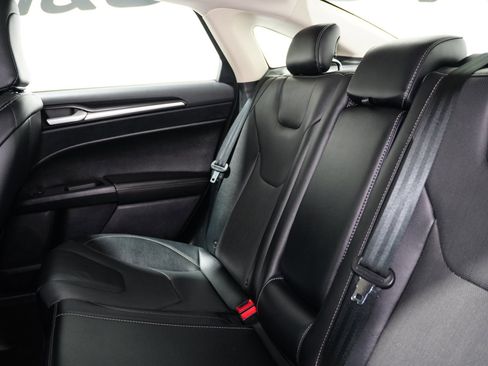 Used 2020 Ford Fusion Energi Titanium image 18