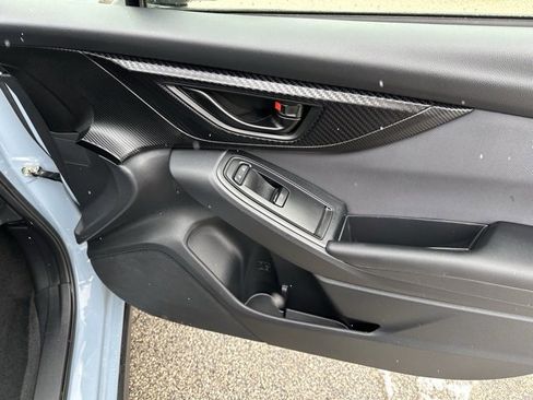Used 2022 Subaru Crosstrek 2.0i Premium image 11