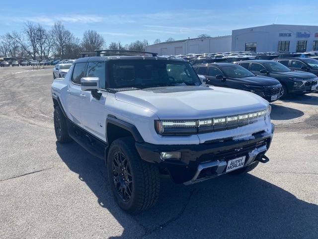 New 2025 GMC Hummer EV 2X w/ LPO, Roof Cross Rail Package AWD/4WD image 8