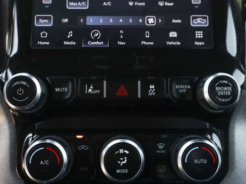 Used 2024 RAM 2500 Tradesman w/ Safety Group AWD/4WD image 38