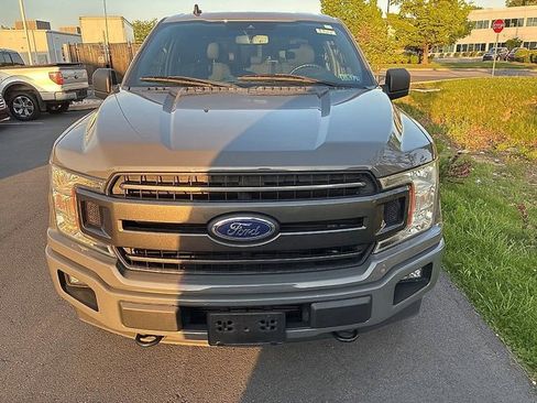 Used 2020 Ford F150 XLT w/ Equipment Group 302A Luxury AWD/4WD image 18