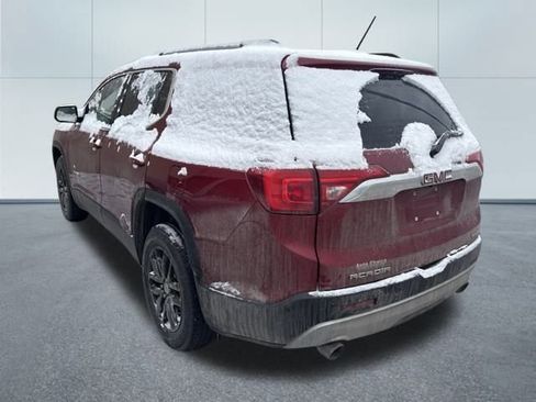 Used 2019 GMC Acadia SLT image 2