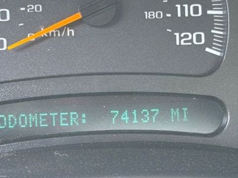 Used 2003 Chevrolet Silverado 1500 2WD Regular Cab w/ Exterior Appearance Pkg image 17