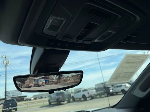 Used 2021 Chevrolet Silverado 1500 LTZ w/ Technology Package image 27