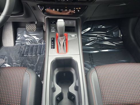 New 2026 Nissan Kicks SR w/ Cold Weather Package AWD/4WD image 13