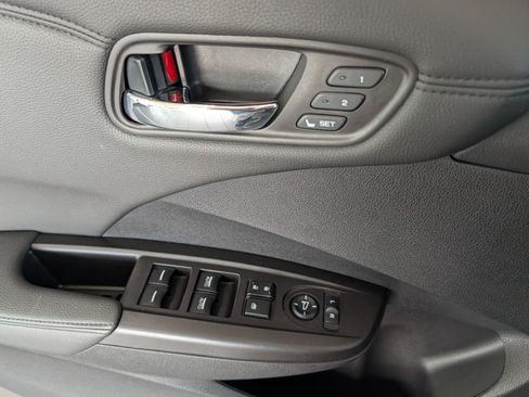 Used 2016 Acura RDX FWD w/ Technology Package image 14