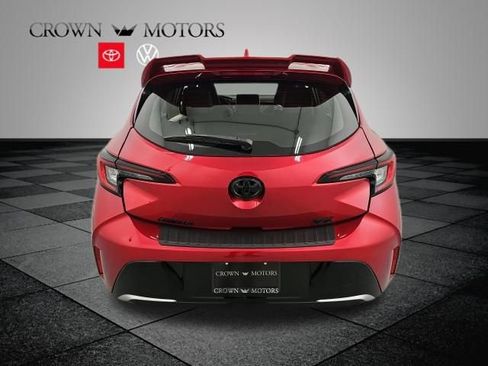 Used 2025 Toyota Corolla XSE FWD image 5
