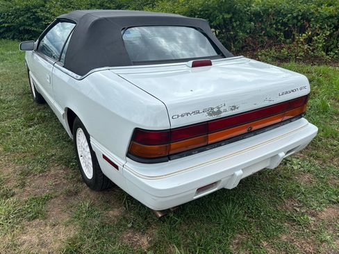 Used 1995 Chrysler LeBaron GTC FWD image 7