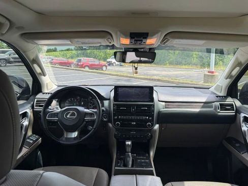 Used 2022 Lexus GX 460 Premium AWD/4WD image 19