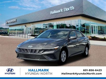 New 2026 Hyundai Elantra SE