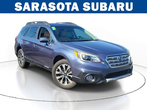 Used 2017 Subaru Outback 2.5i Limited image 1