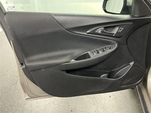 Certified 2024 Chevrolet Malibu LT image 21