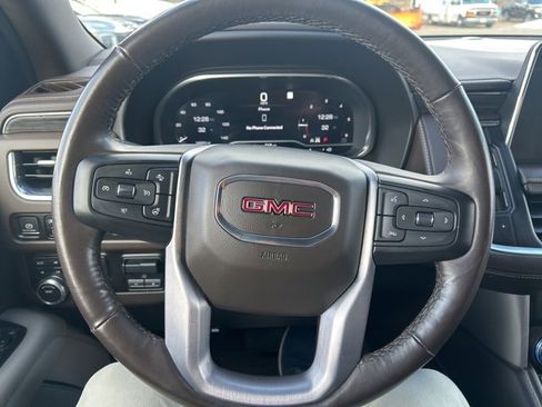 Used 2022 GMC Yukon SLT w/ SLT Luxury Package image 23