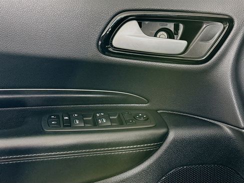 Used 2024 Dodge Durango SXT image 15