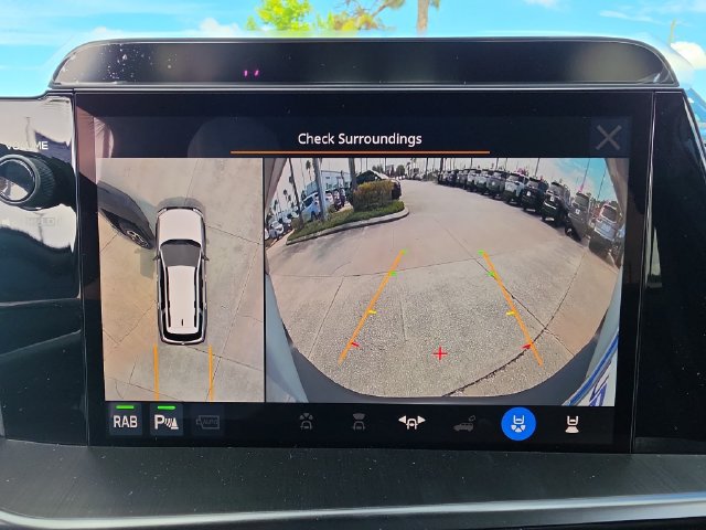 New 2026 Subaru Outback Touring AWD/4WD image 18