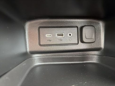 Certified 2020 Chevrolet Equinox LT image 34