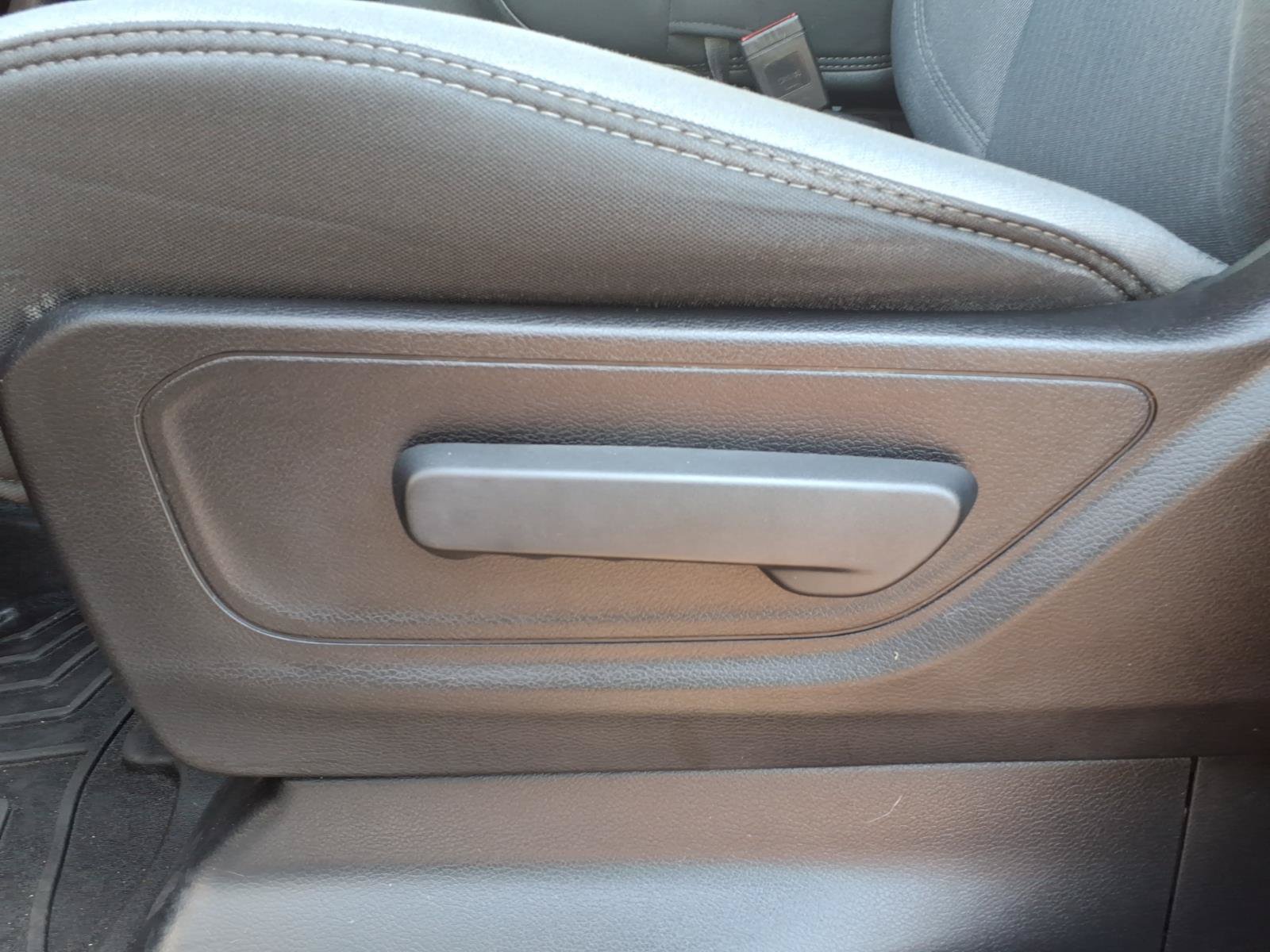 Used 2019 RAM 1500 Big Horn AWD/4WD image 15