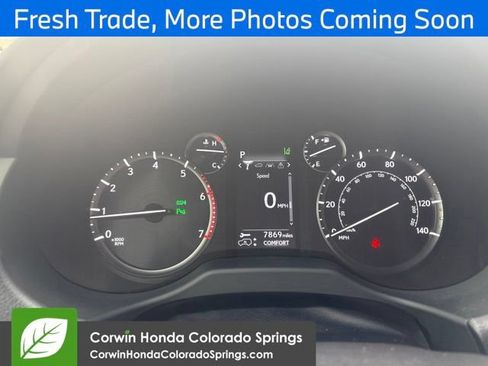Used 2023 Lexus GX 460 Luxury w/ Accessory Package AWD/4WD image 10