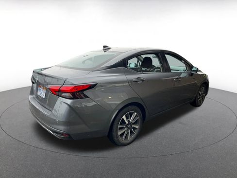 Used 2025 Nissan Versa SV image 7