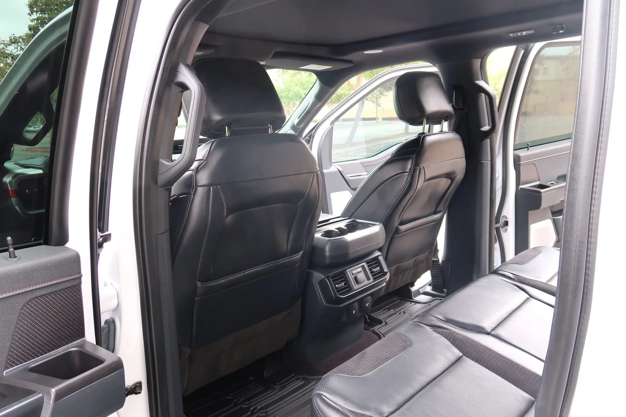 Used 2022 Ford F150 Raptor w/ Equipment Group 801A High AWD/4WD image 21