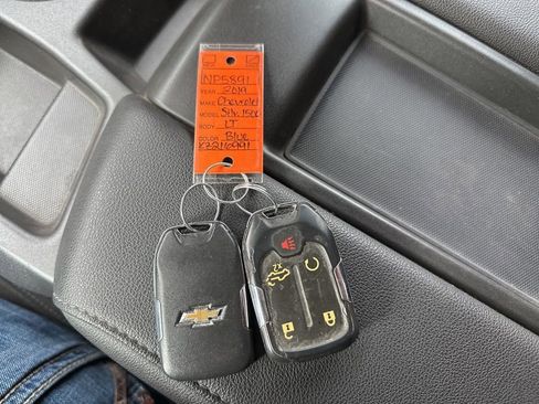 Used 2019 Chevrolet Silverado 1500 LT w/ All-Star Edition image 47