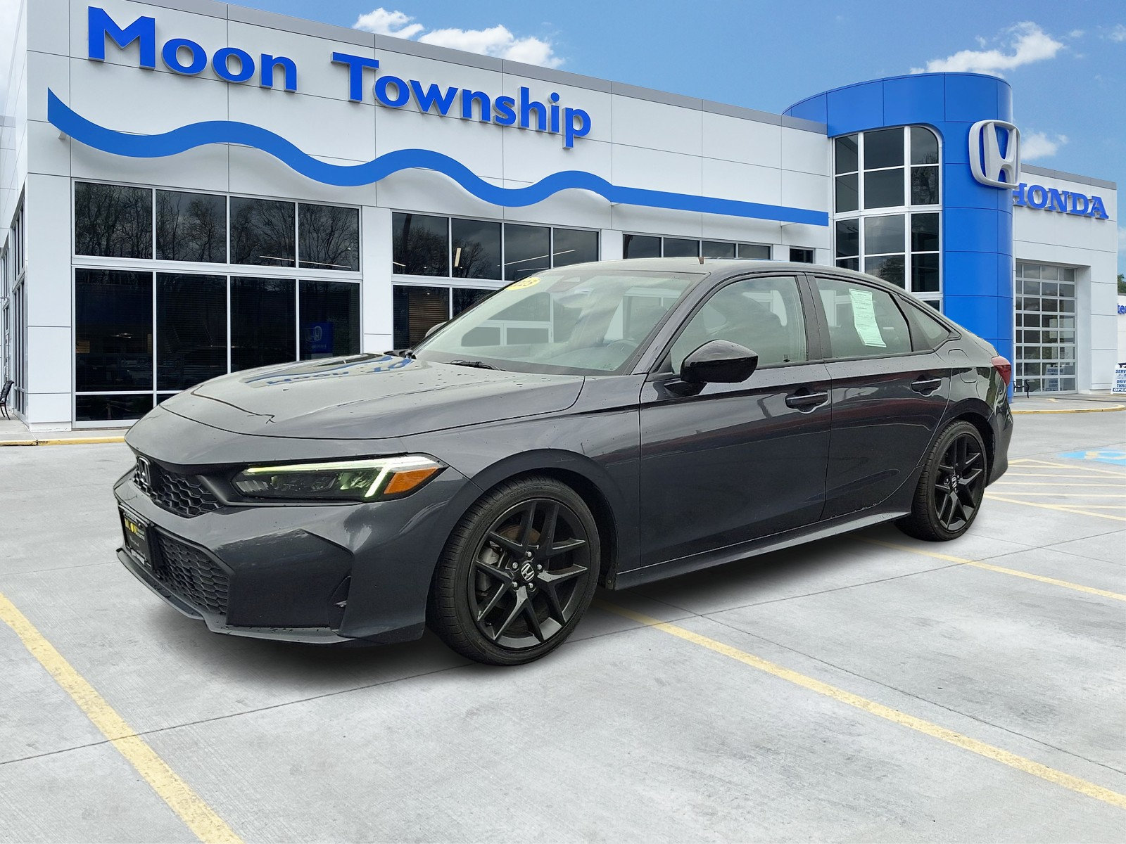 Used 2025 Honda Civic Sport image 3