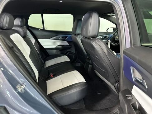 Used 2024 Chevrolet Equinox EV LT image 27