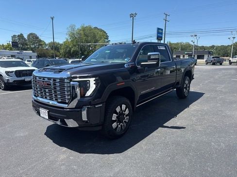 New 2026 GMC Sierra 2500 Denali w/ Technology Package AWD/4WD image 19