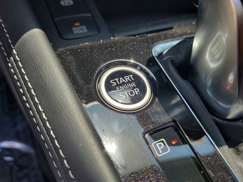 New 2024 Nissan Kicks SV image 32