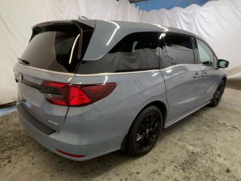 Used 2023 Honda Odyssey Sport image 8