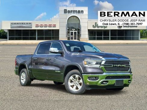 Used 2022 RAM 1500 Laramie AWD/4WD image 1