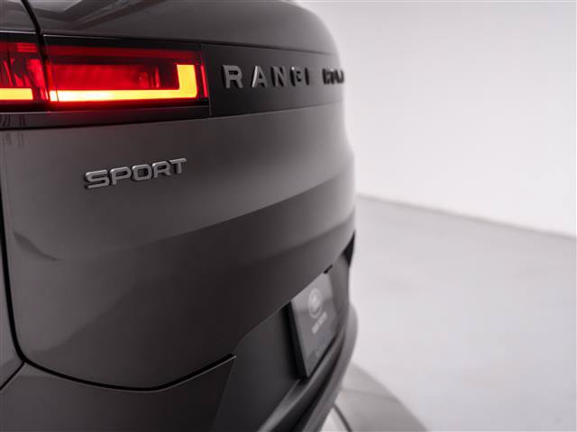 New 2027 Land Rover Range Rover Sport SE AWD/4WD image 30
