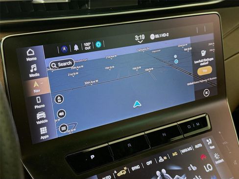 Used 2024 Maserati Grecale GT AWD/4WD image 13