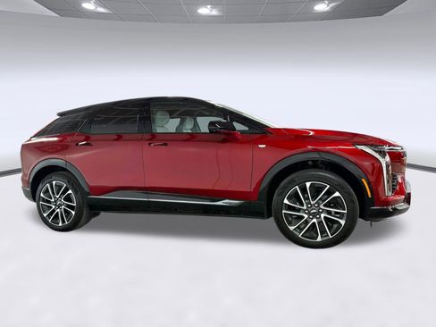 New 2026 Cadillac Optiq Sport 1 AWD/4WD image 8